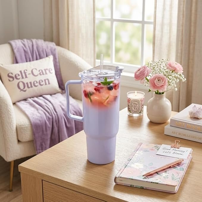 1800ML PLASTIC TUMBLER WITH HANDEL & LID